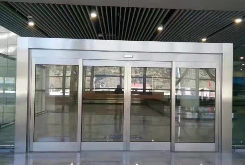 机场逃生感应门